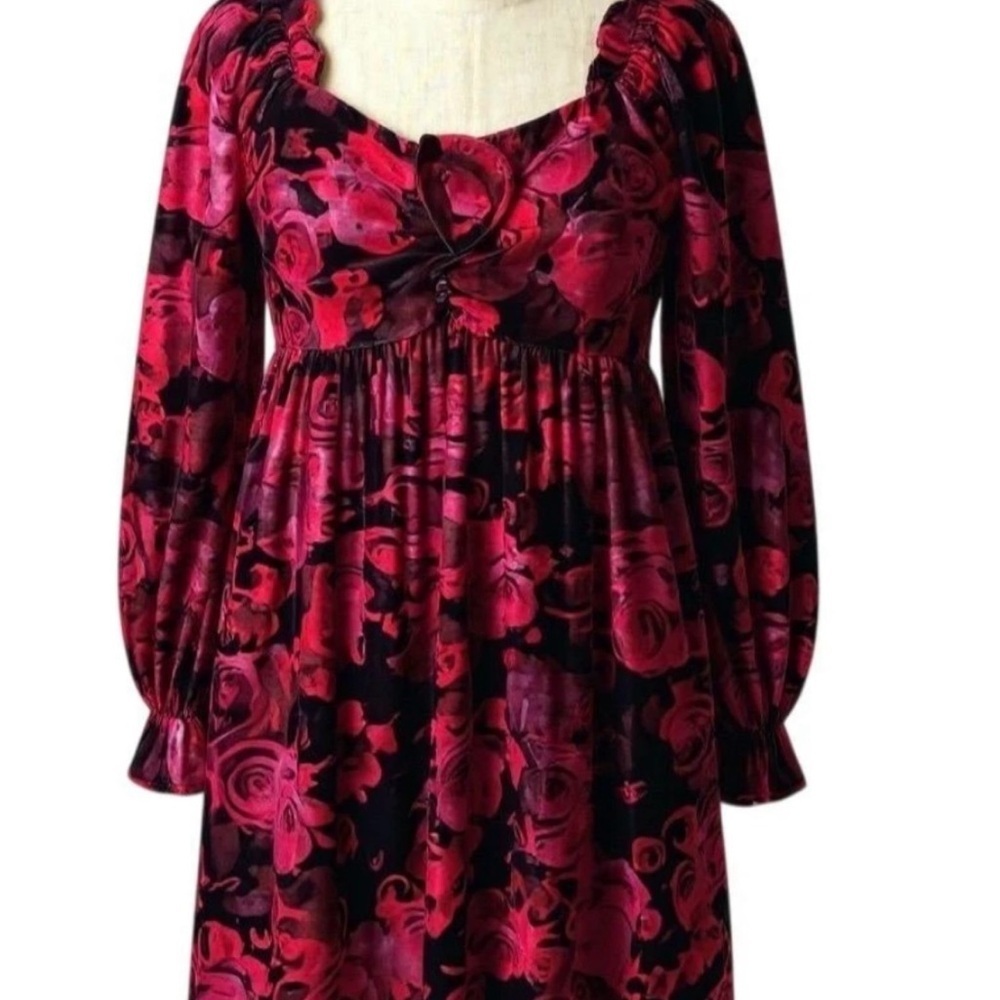 Chelsea & Violet Red Textured Dress